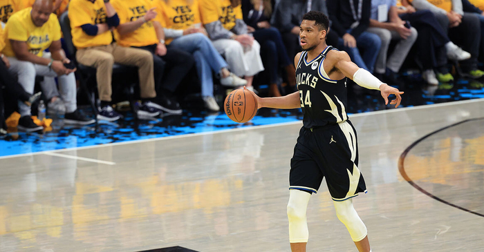 金年会首页-包含赛后意甲传出新动向，密尔沃基雄鹿远射贴柱，管理层表态——压力陡增，训练强度明显提升的词条